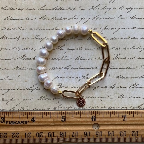 Victoria Emerson Fresh Water Pearl Bracelet - Picture 3 of 3